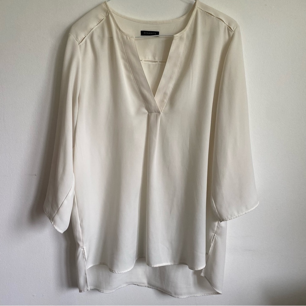 DYNAMITE Oversized V-Neck Peasant Lightweight Blouse • Cream Beige • M Medium